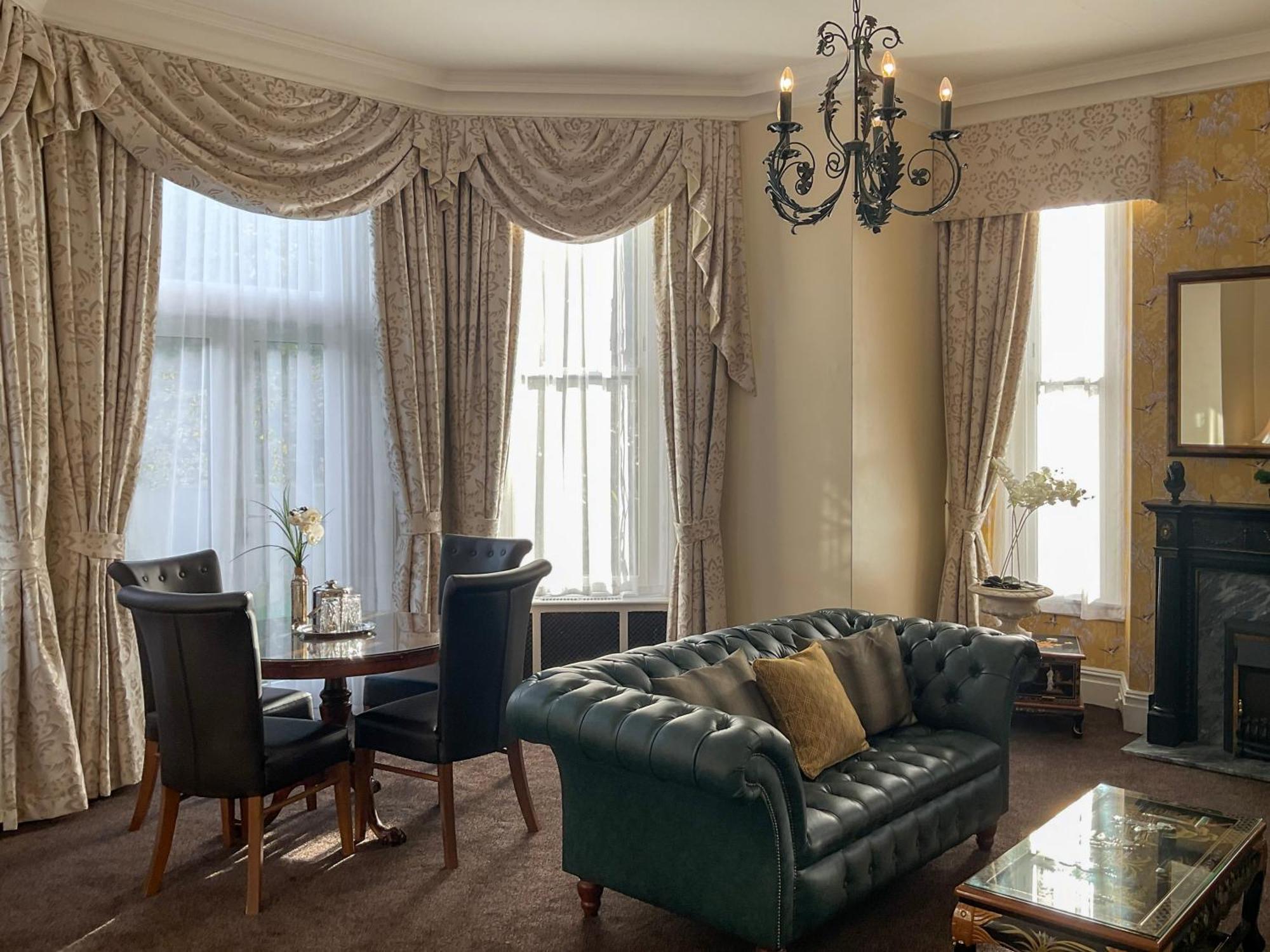 Royal Bath & 4*